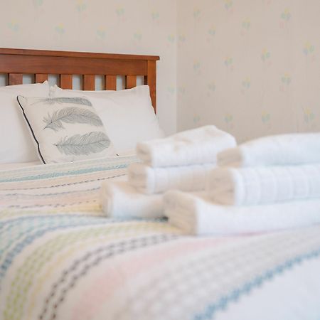 New Windsor Super Cozy & Budgeting 3 Bdrm Holiday Home Auckland Luaran gambar